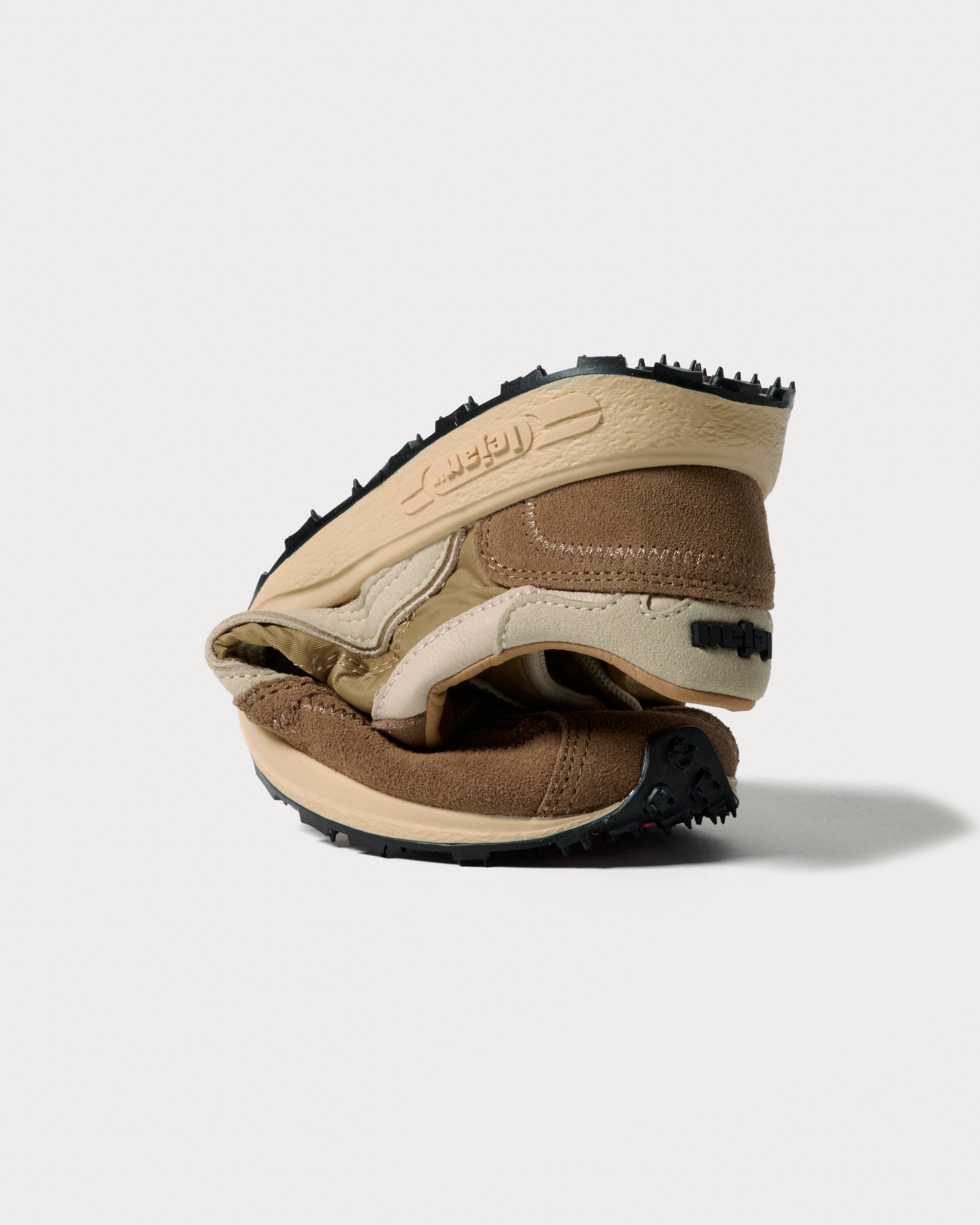 Lejan Melrose Dark Beige - flexibilidad de la suela