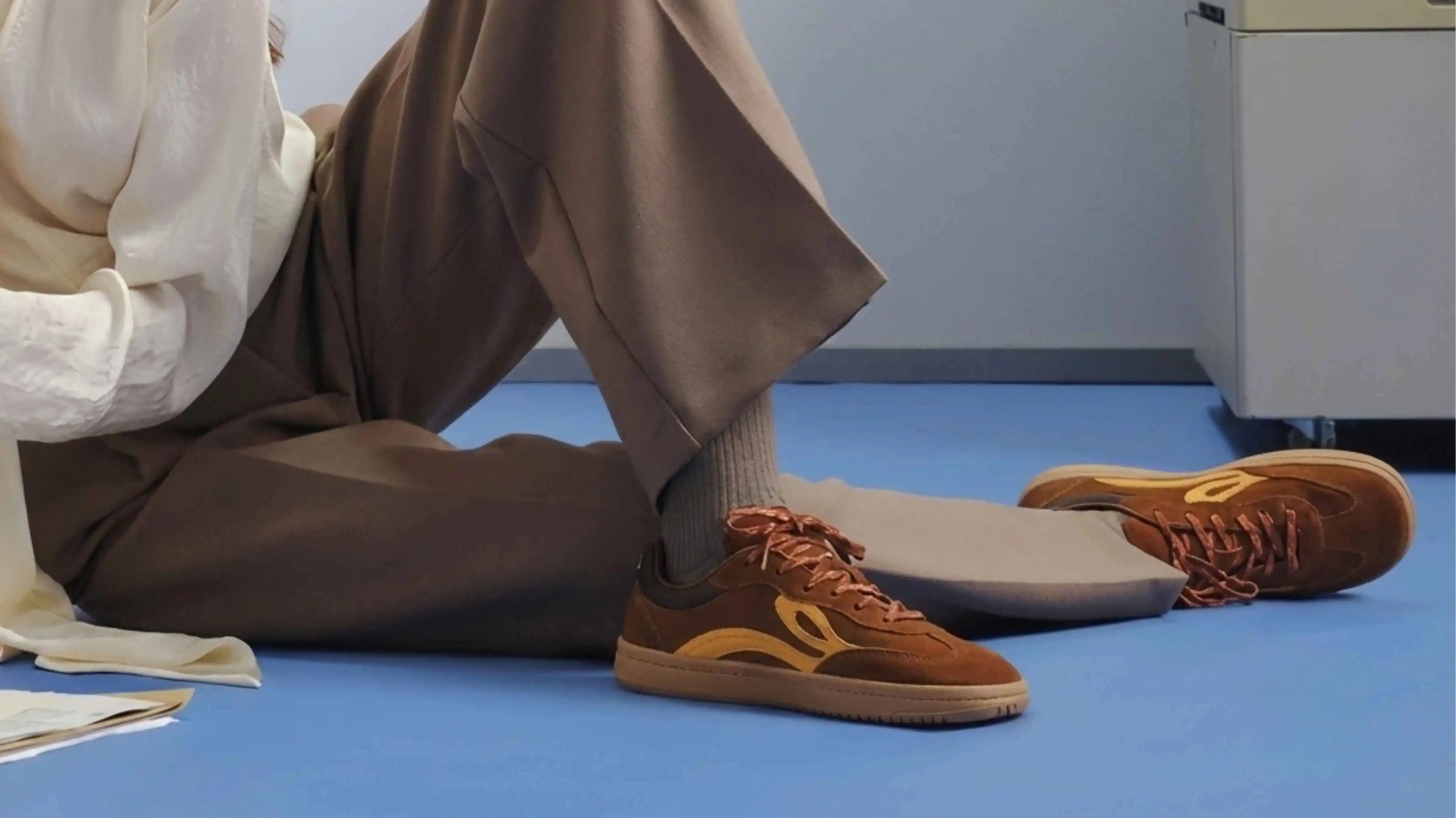 What is barefoot: a clear guide and checklist for identifying respectful footwear