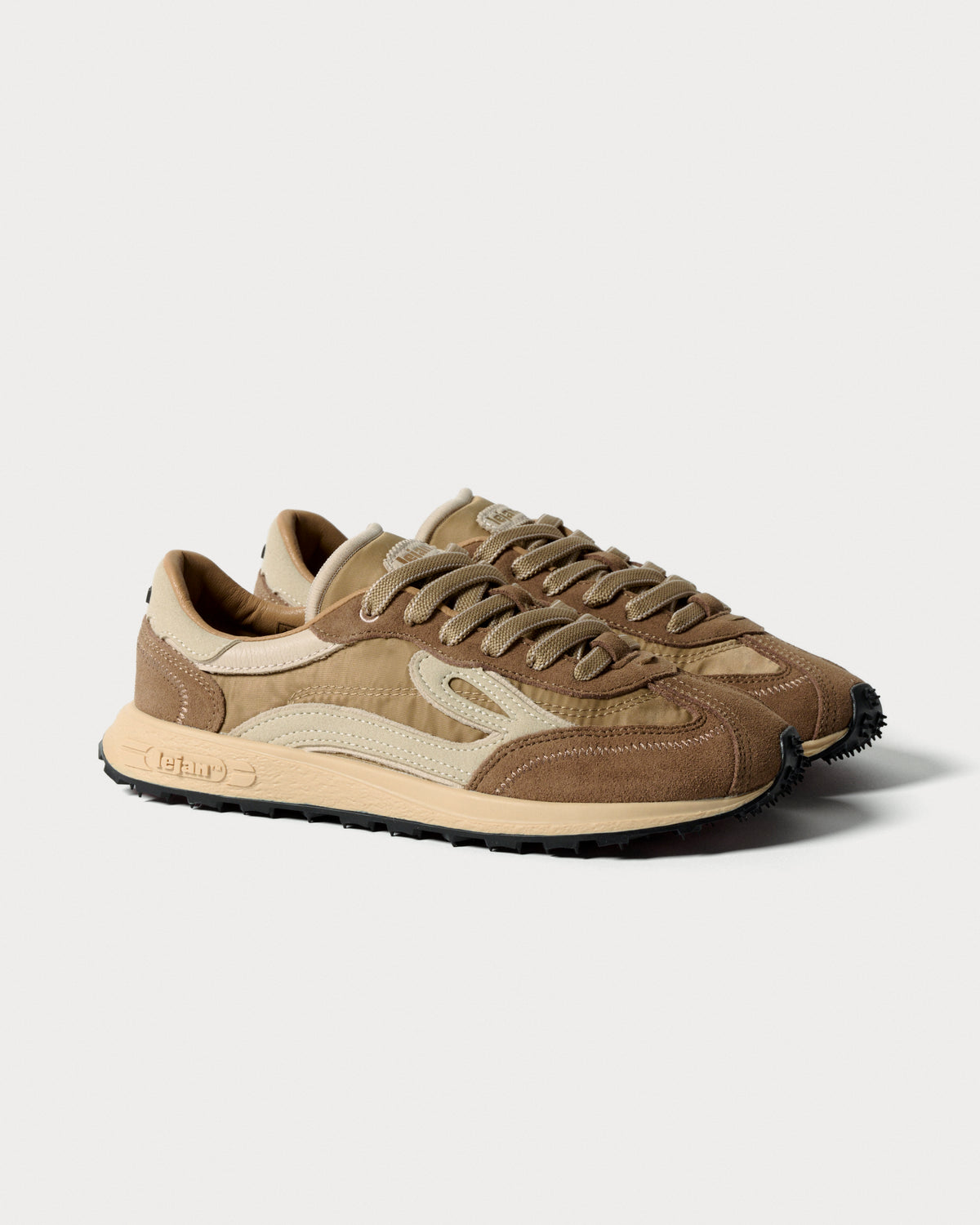 Lejan Melrose Dark Beige - par en tres cuartos