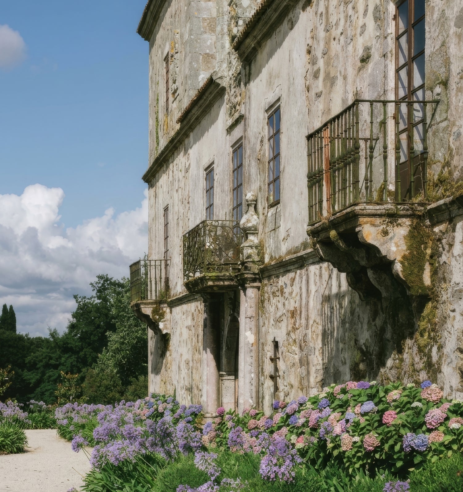 Pazo de San Tirso — Lejan Tour A Coruna