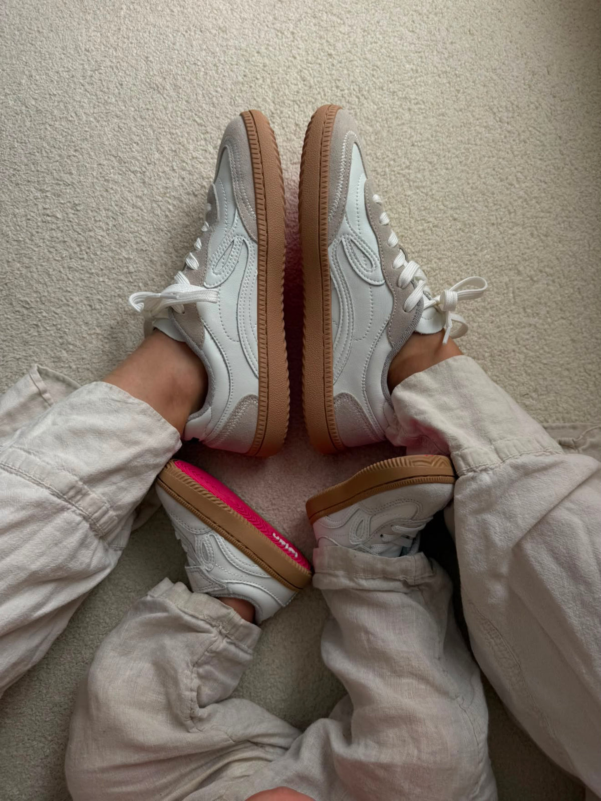 Lejan One - White